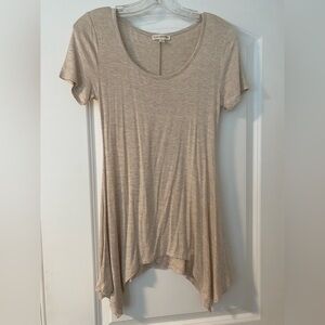 Stretchy cream heathered top